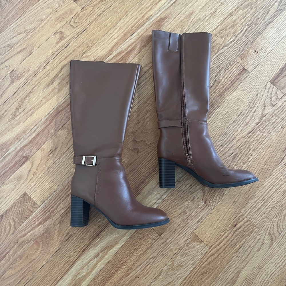 Brown riding boots cushioned comfortable heeled boot